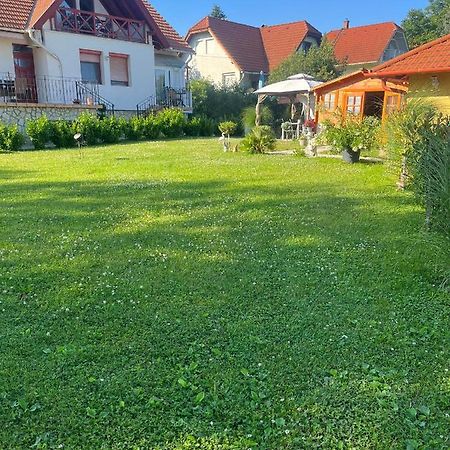 Rege Apartman Alsóörs Exterior foto